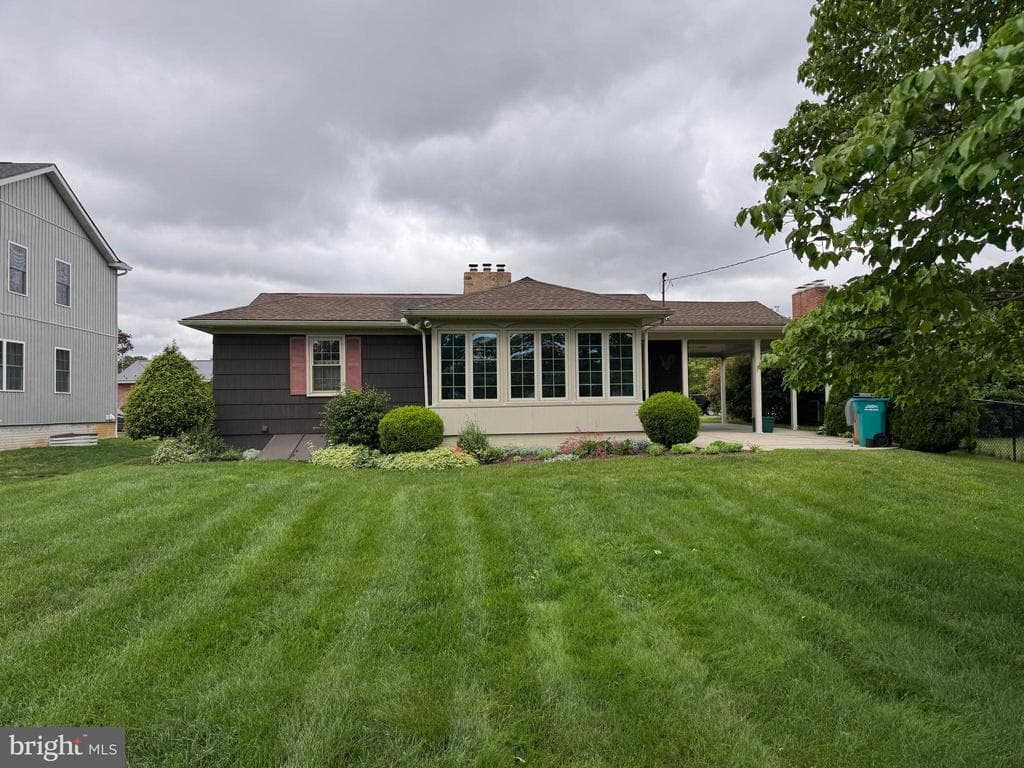 Property photo #14 for 17317 Amber Drive, Hagerstown, MD 21740