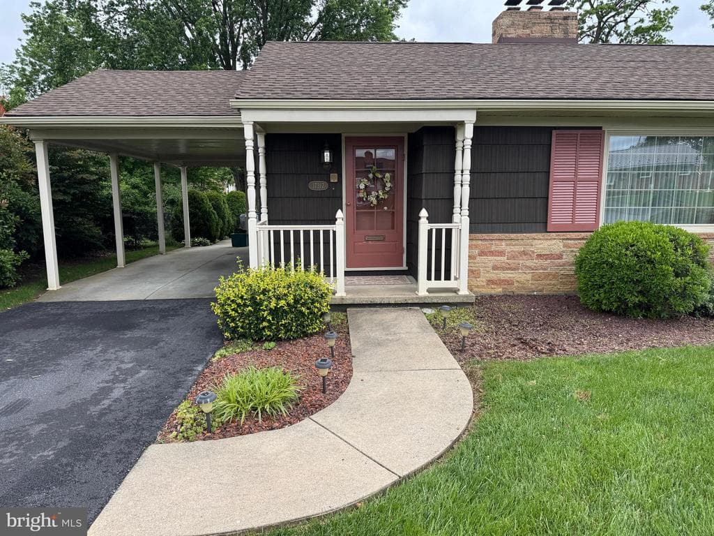 Property photo #7 for 17317 Amber Drive, Hagerstown, MD 21740