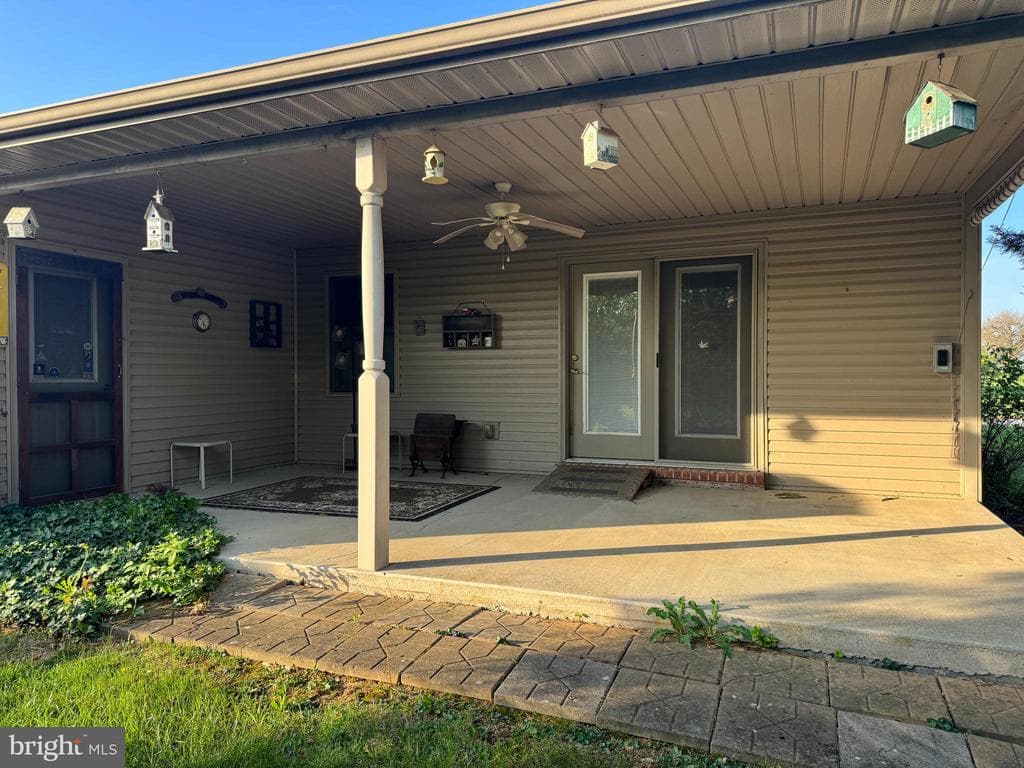 Property photo #9 for 75 Homestead Drive, Greencastle, PA 17225