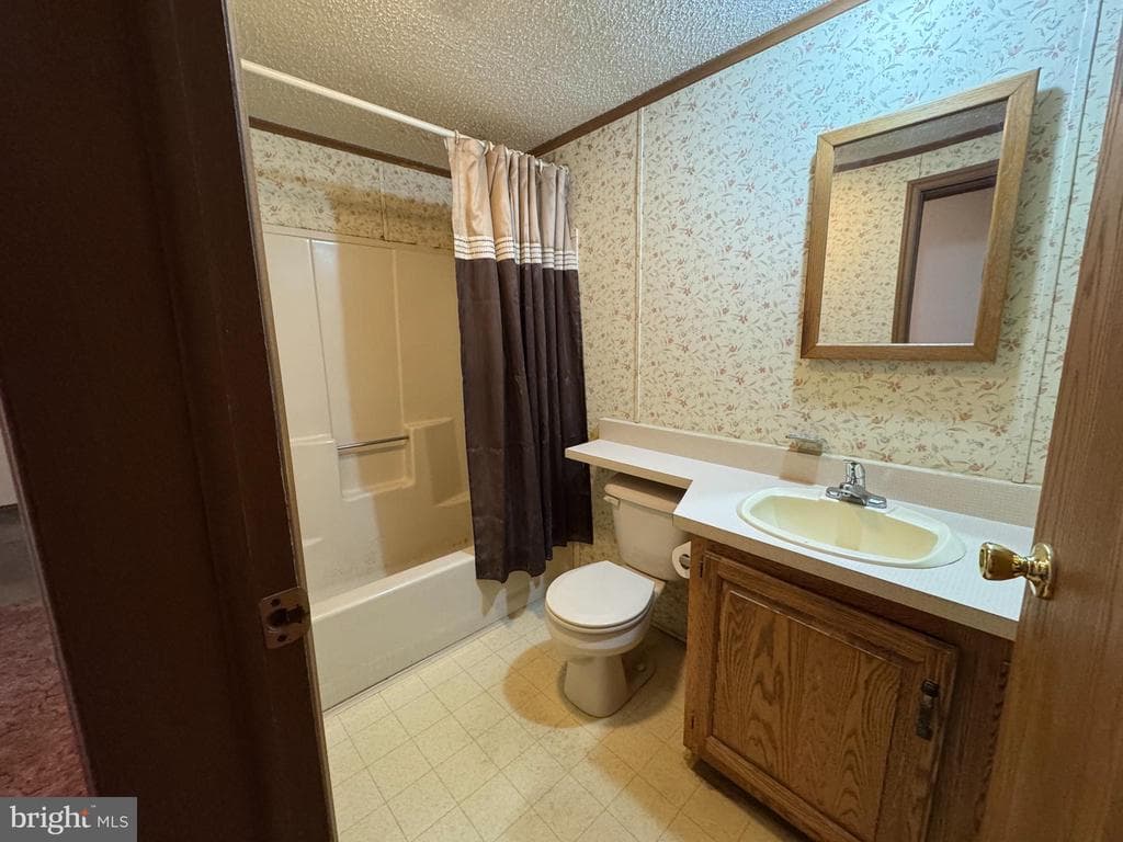 Property photo #10 for 44 Sunset Ave, Chambersburg, PA 17202