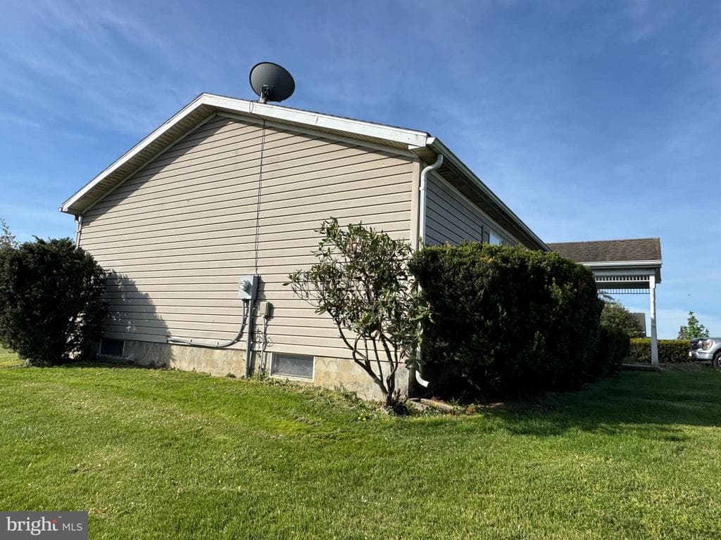 Property photo #2 for 44 Sunset Ave, Chambersburg, PA 17202