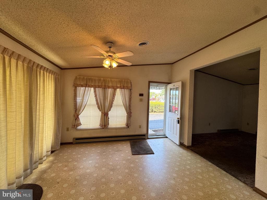 Property photo #8 for 44 Sunset Ave, Chambersburg, PA 17202