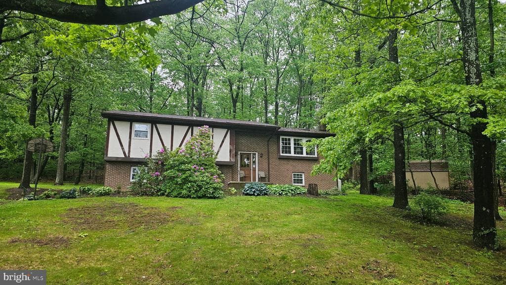 Property photo #1 for 8964 Capitol Hill Rd, Waynesboro, PA 17268