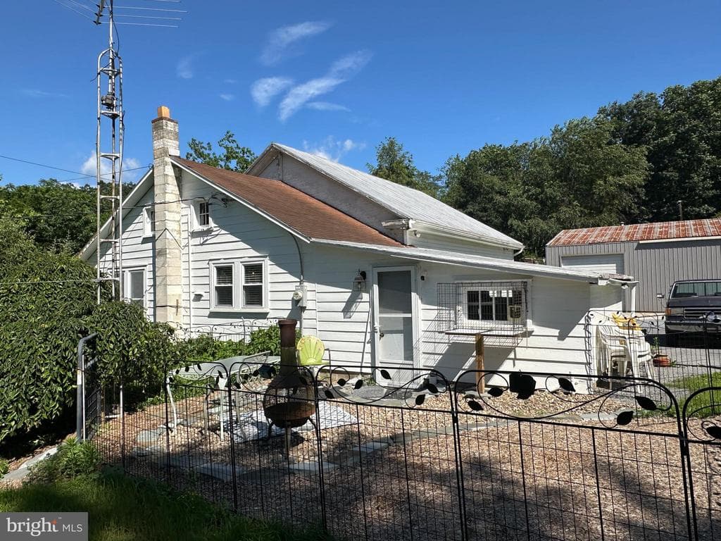 Property photo #15 for 152 Bullshead Rd, Newville, PA 17241