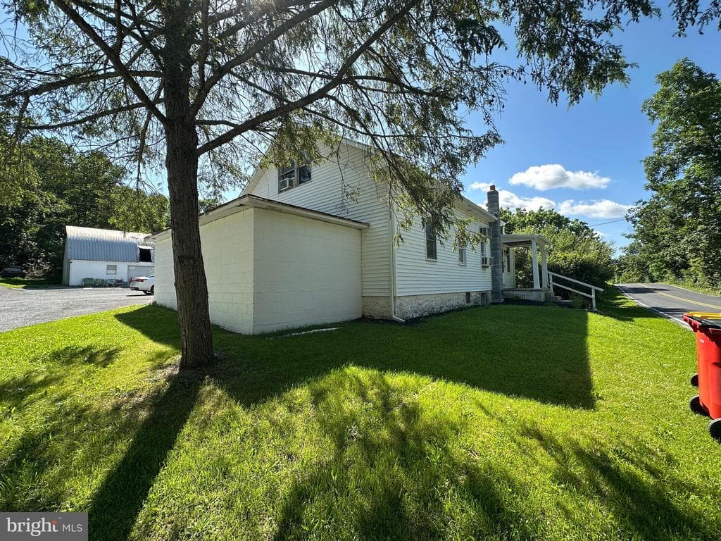Property photo #8 for 152 Bullshead Rd, Newville, PA 17241