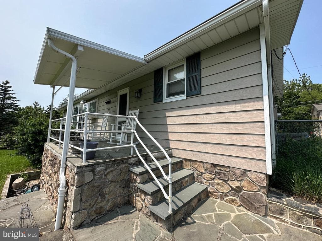 Property photo #10 for 12136 Pen Mar Rd, Waynesboro, PA 17268