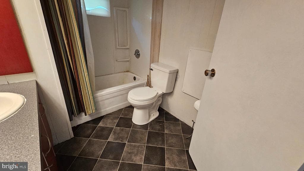 Property photo #23 for 922 Clay Hill Rd, Chambersburg, PA 17202