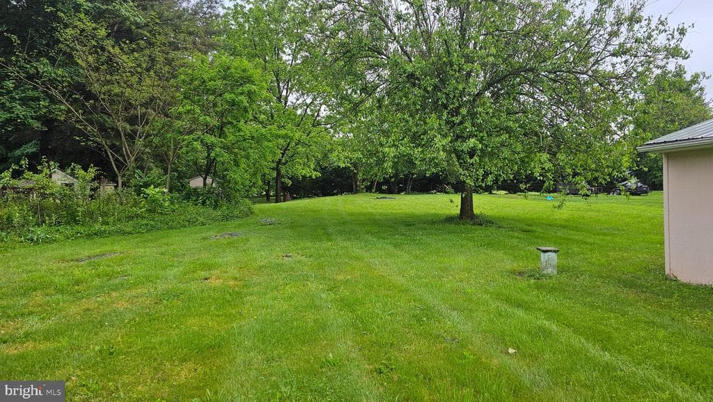 Property photo #7 for 922 Clay Hill Rd, Chambersburg, PA 17202