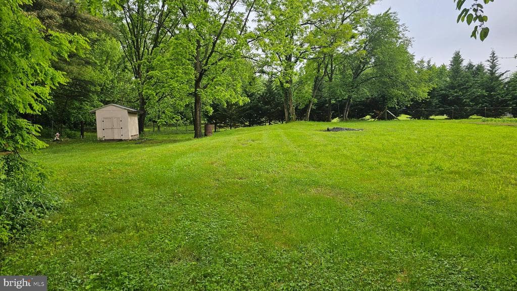 Property photo #8 for 922 Clay Hill Rd, Chambersburg, PA 17202