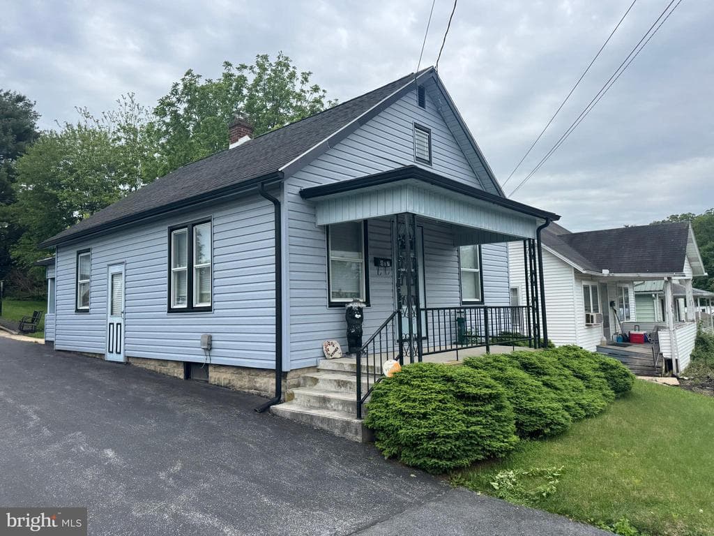 Property photo #0 for 817 Maple Street, Waynesboro, PA 17268