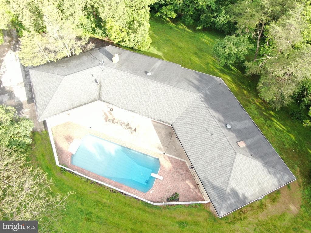 Property photo #13 for 25 Sheffield Drive, Chambersburg, PA 17201