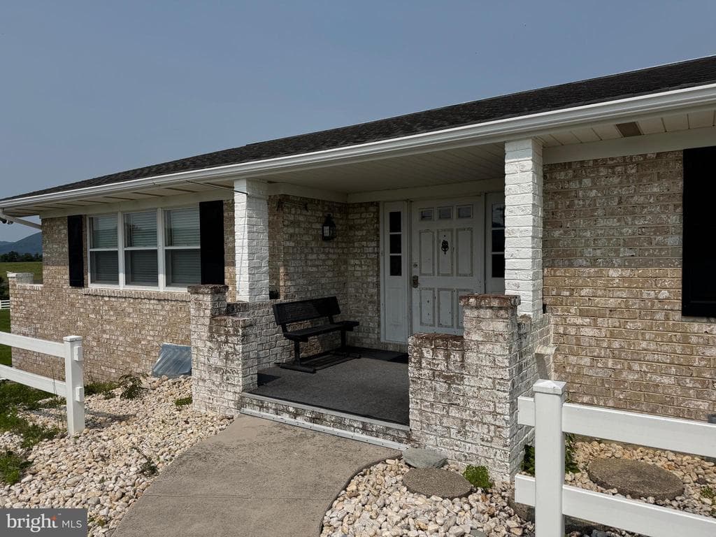 Property photo #13 for 6472 Edwards Drive, Mercersburg, PA 17236
