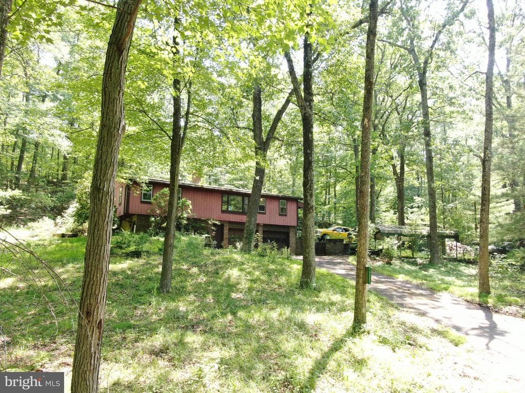 Property photo #13 for 14527 Tower Rd, Smithsburg, MD 21783