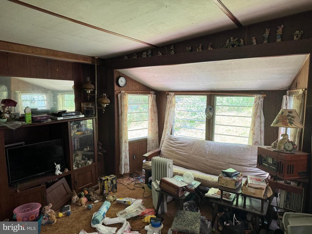 Property photo #36 for 14527 Tower Rd, Smithsburg, MD 21783