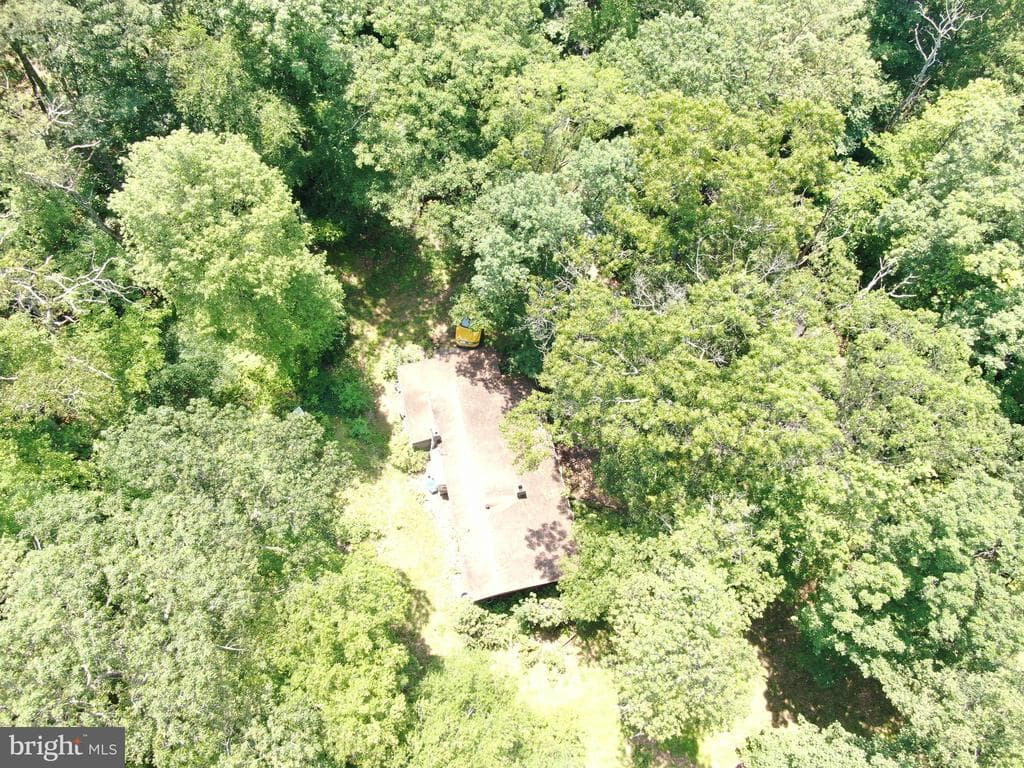 Property photo #8 for 14527 Tower Rd, Smithsburg, MD 21783