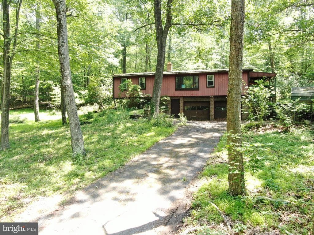 Property photo #0 for 14527 Tower Rd, Smithsburg, MD 21783