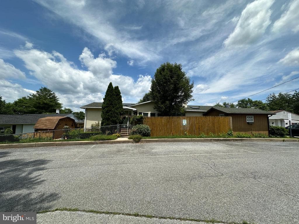 Property photo #1 for 213 W High St, Sharpsburg, MD 21782
