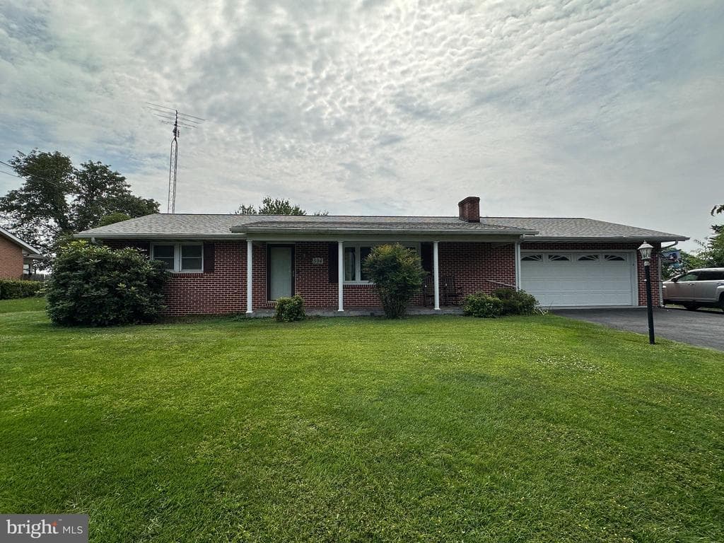 Property photo #0 for 594 Shadyside Drive, Chambersburg, PA 17202