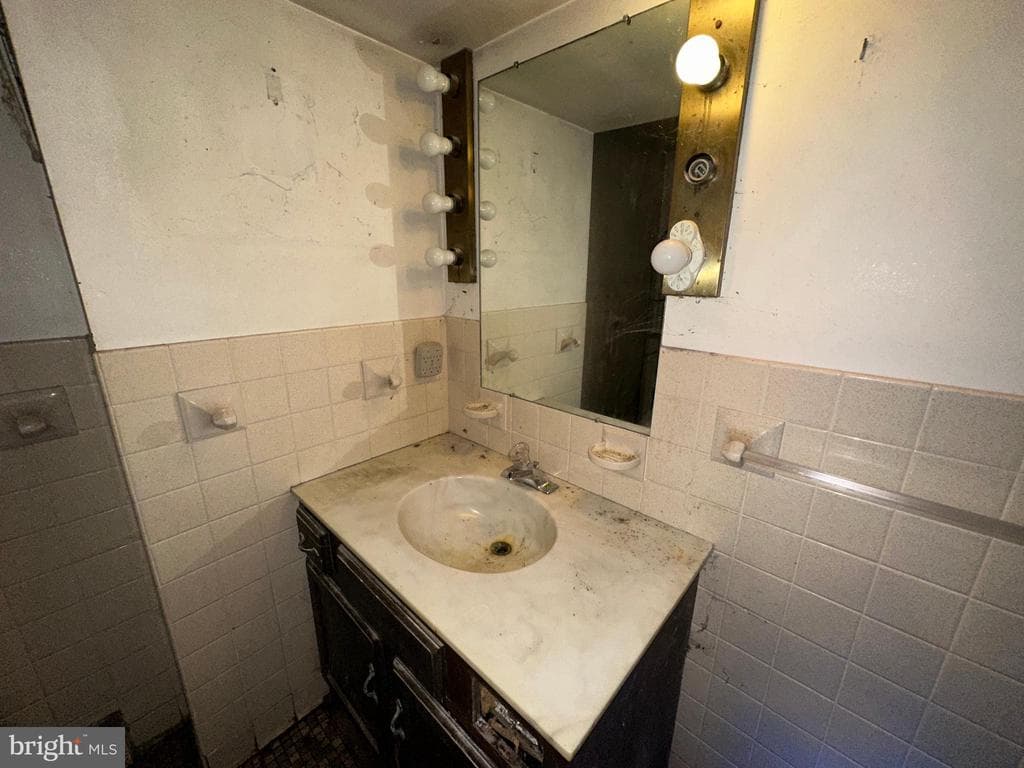 Property photo #40 for 1 N Clifton Drive, Williamsport, MD 21795