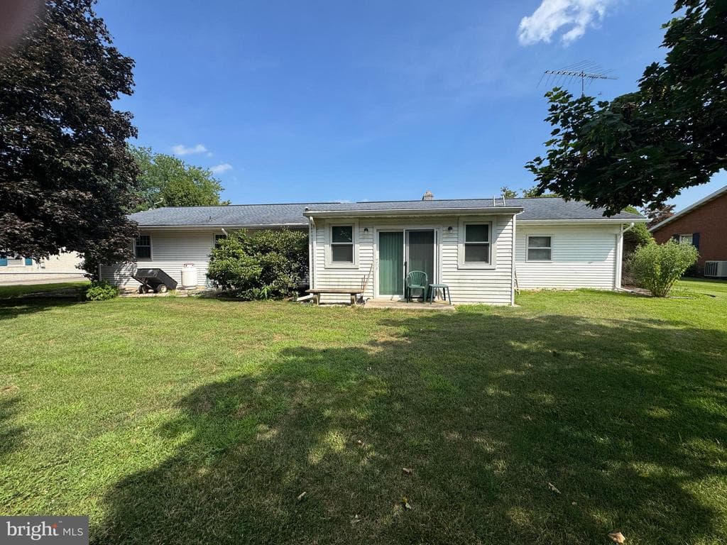 Property photo #25 for 2953 Philadelphia Ave, Chambersburg, PA 17201