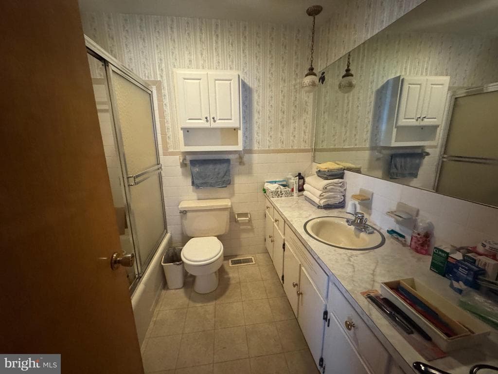 Property photo #5 for 2953 Philadelphia Ave, Chambersburg, PA 17201