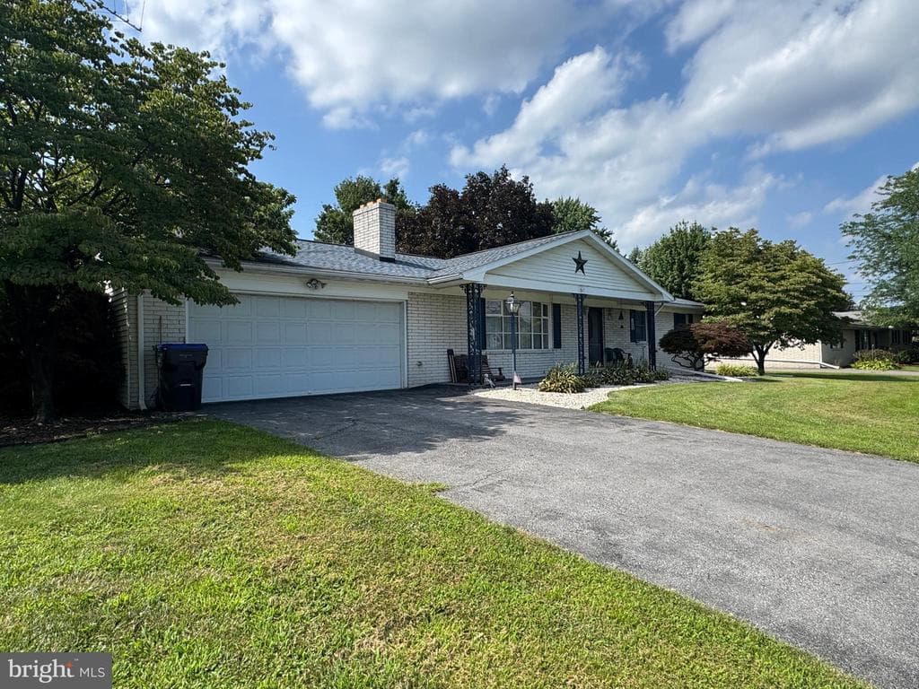 Property photo #0 for 2953 Philadelphia Ave, Chambersburg, PA 17201
