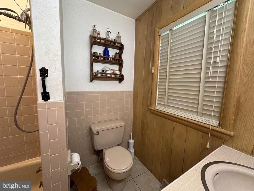 Property photo #21 for 13110 Woodburn Drive, Hagerstown, MD 21742