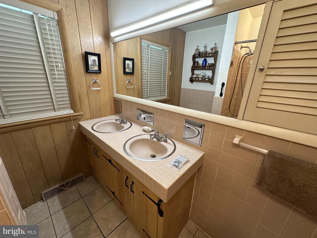Property photo #22 for 13110 Woodburn Drive, Hagerstown, MD 21742