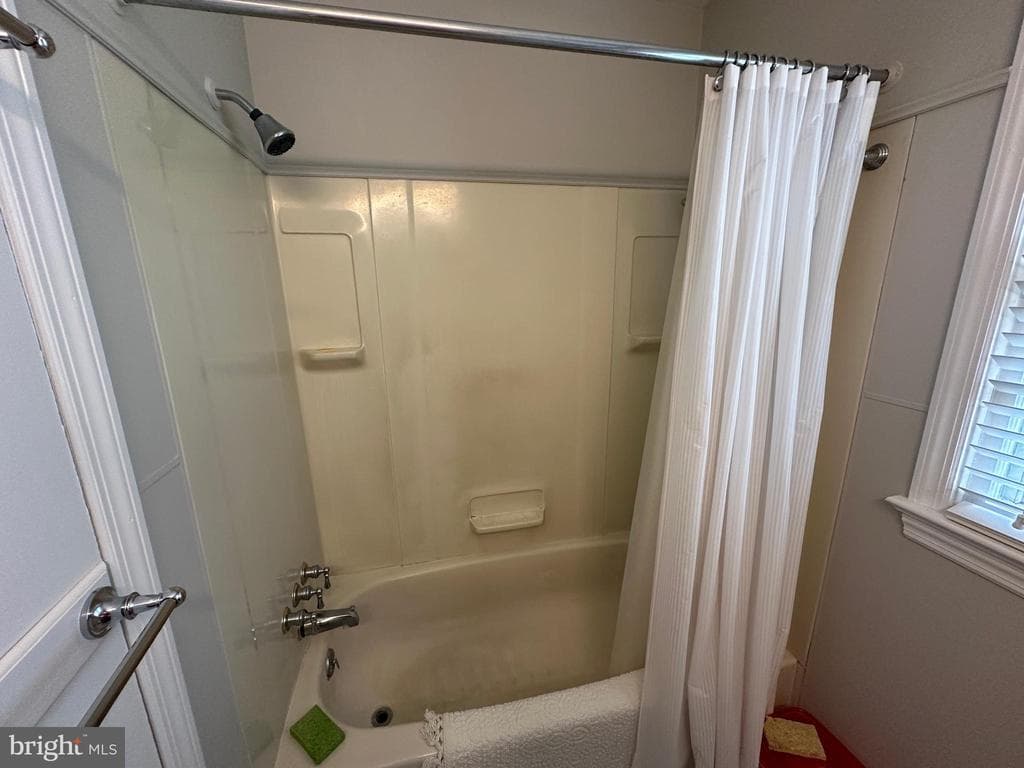 Property photo #37 for 13110 Woodburn Drive, Hagerstown, MD 21742