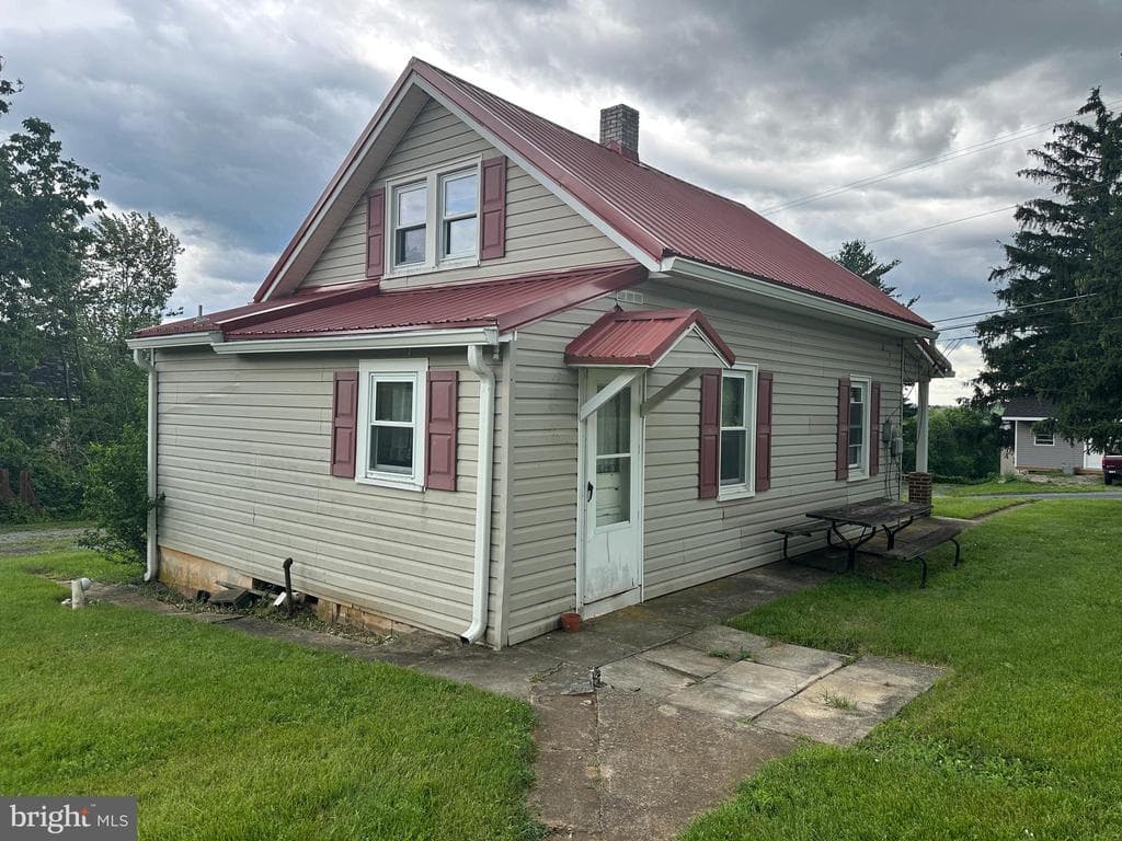 Property photo #6 for 7805 Mentzer Gap Rd, Waynesboro, PA 17268