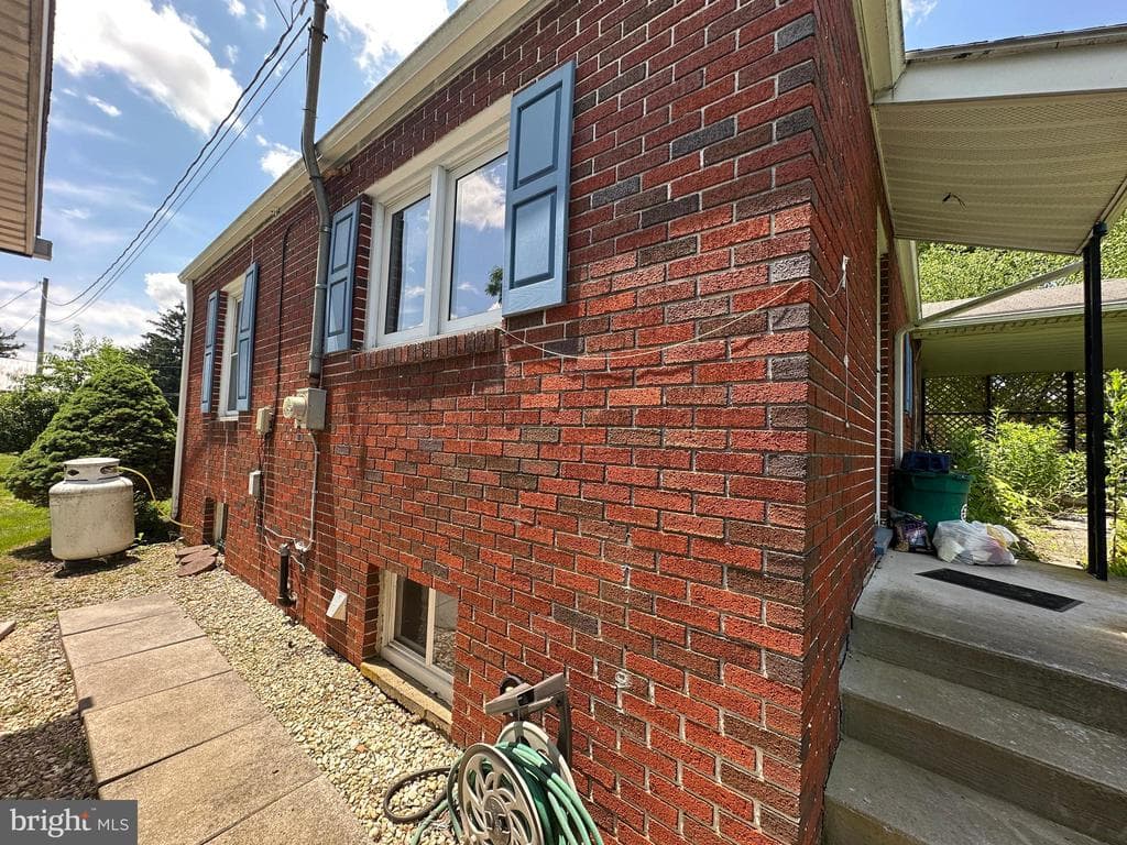 Property photo #10 for 7819 Mentzer Gap Rd, Waynesboro, PA 17268