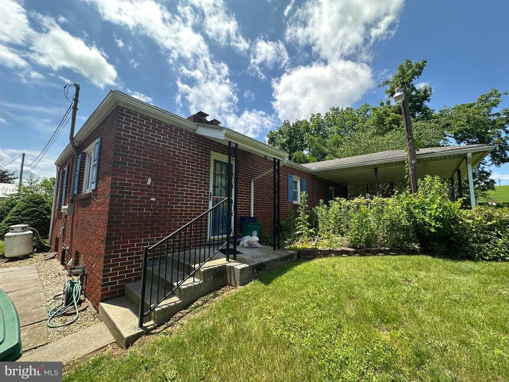 Property photo #9 for 7819 Mentzer Gap Rd, Waynesboro, PA 17268