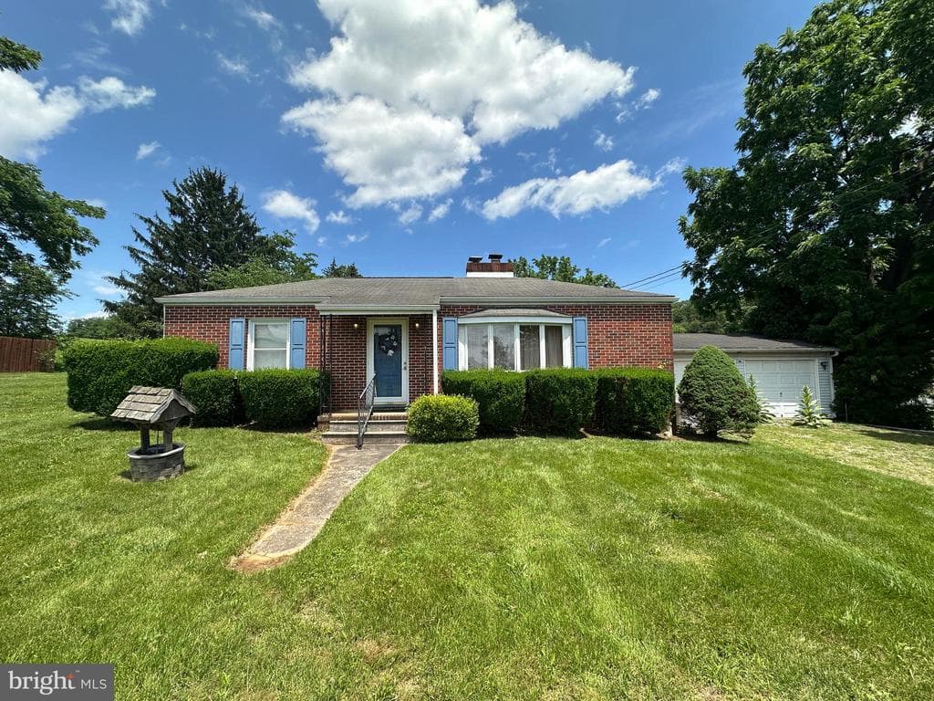 Property photo #0 for 7819 Mentzer Gap Rd, Waynesboro, PA 17268