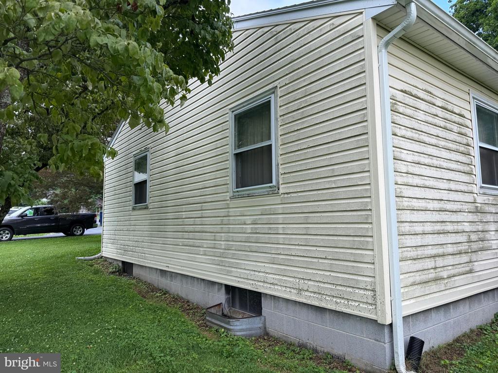 Property photo #10 for 15341 Orchard Ave, Blue Ridge Summit, PA 17214