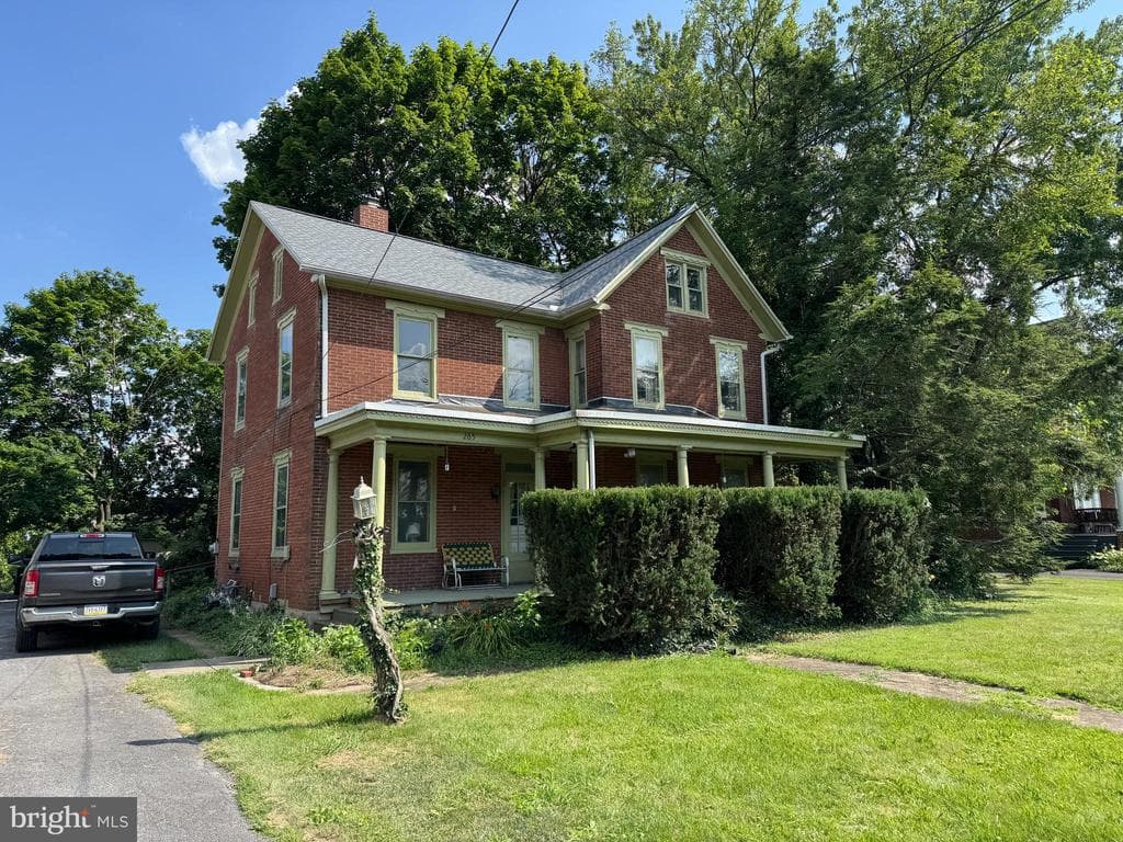 Property photo #0 for 265 E York St, Biglerville, PA 17307