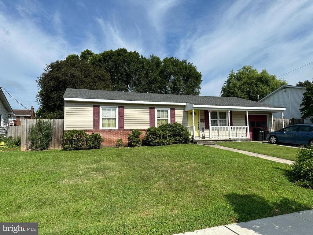 Property photo #1 for 417 S Georgia Ave, Martinsburg, WV 25401