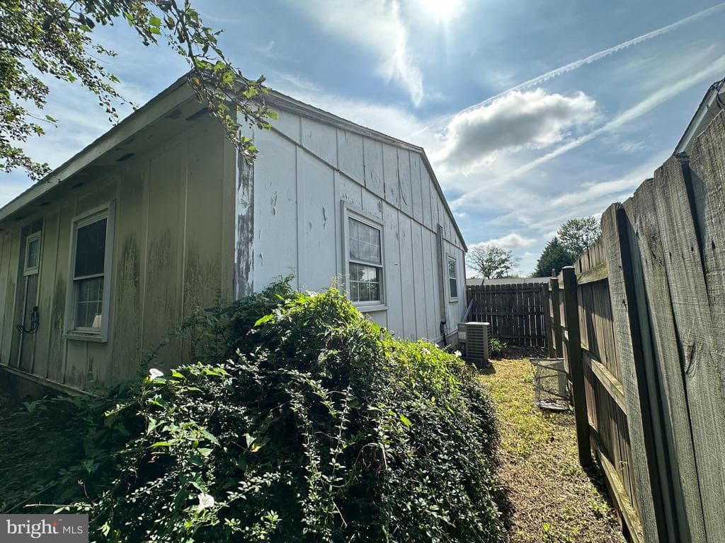 Property photo #8 for 417 S Georgia Ave, Martinsburg, WV 25401