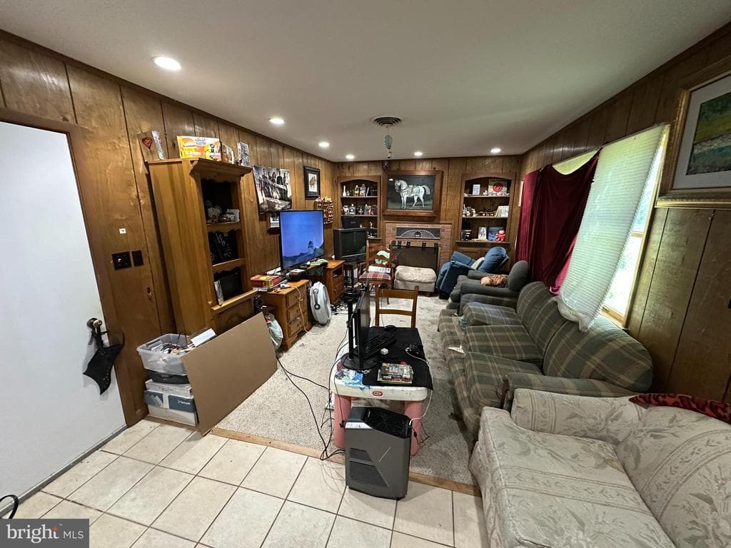 Property photo #6 for 296 Overhill Drive, Chambersburg, PA 17202