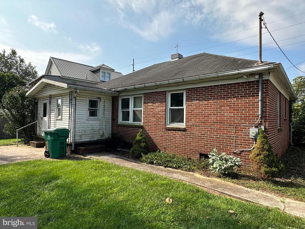 Property photo #10 for 6008 Cumberland Hwy, Chambersburg, PA 17202