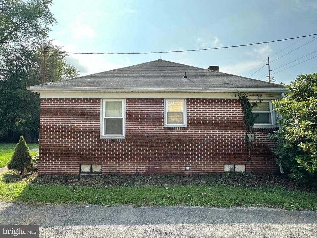 Property photo #11 for 6008 Cumberland Hwy, Chambersburg, PA 17202