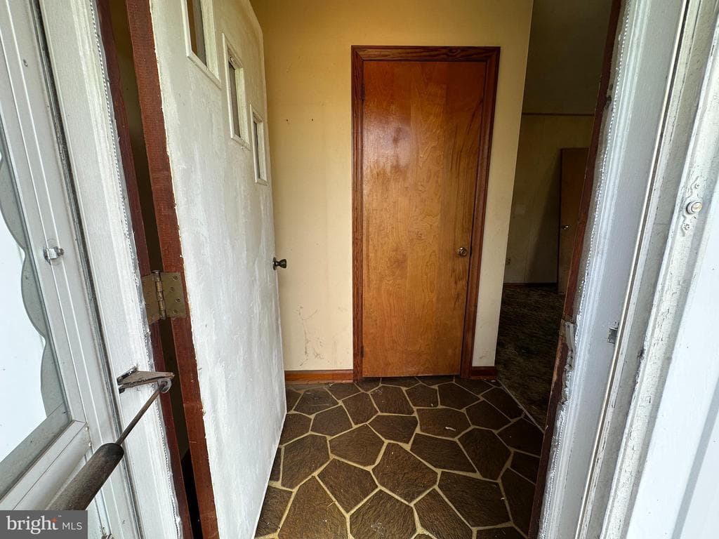 Property photo #12 for 6008 Cumberland Hwy, Chambersburg, PA 17202