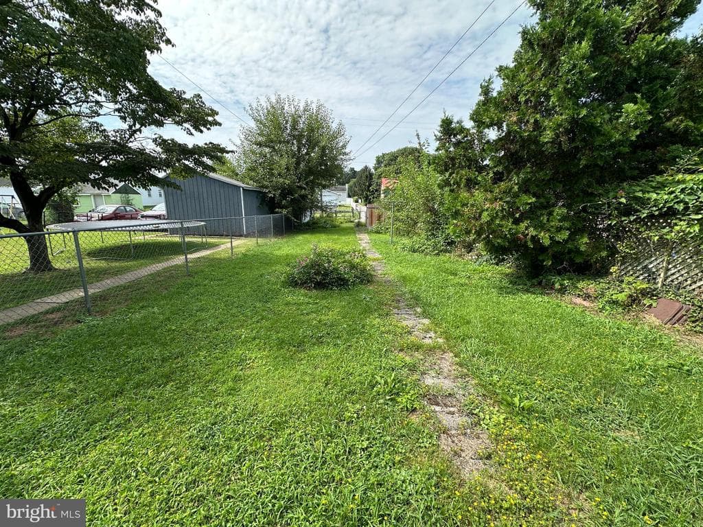 Property photo #5 for 129 E Franklin Street, Greencastle, PA 17225