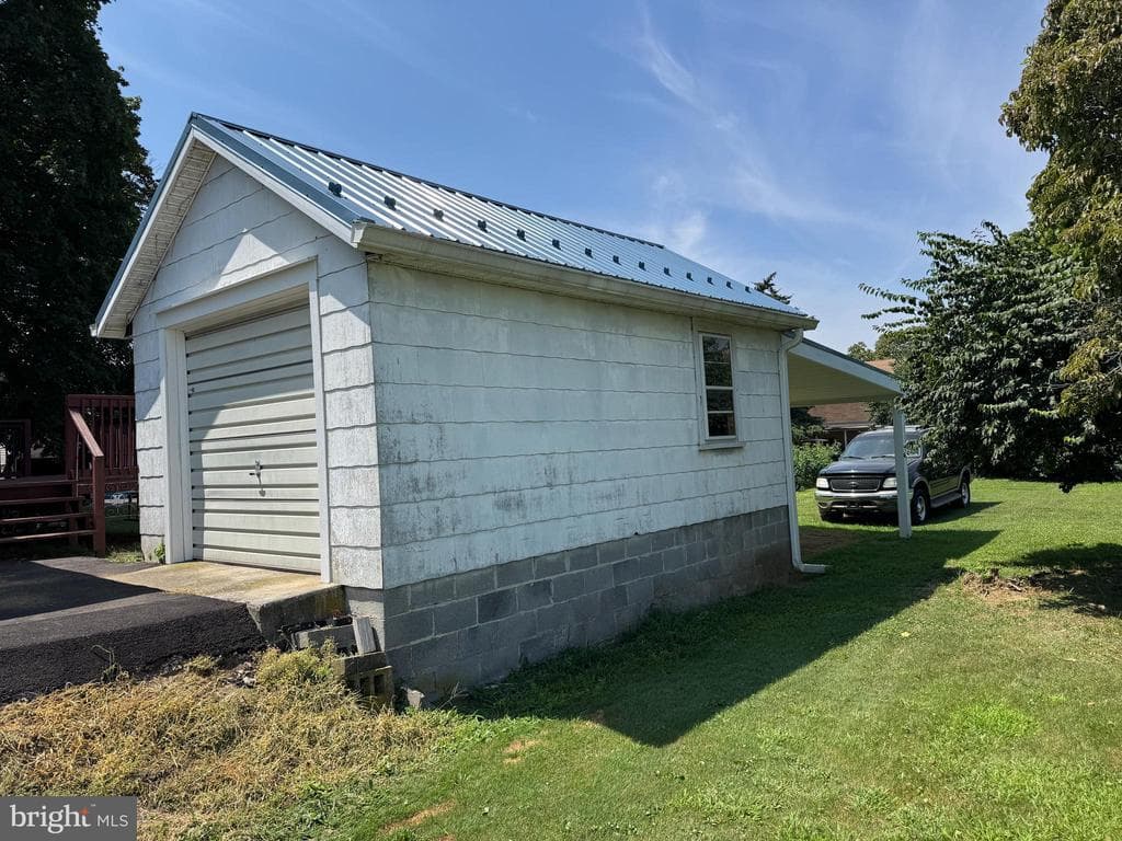 Property photo #9 for 15444 Pennsylvania Ave, Greencastle, PA 17225
