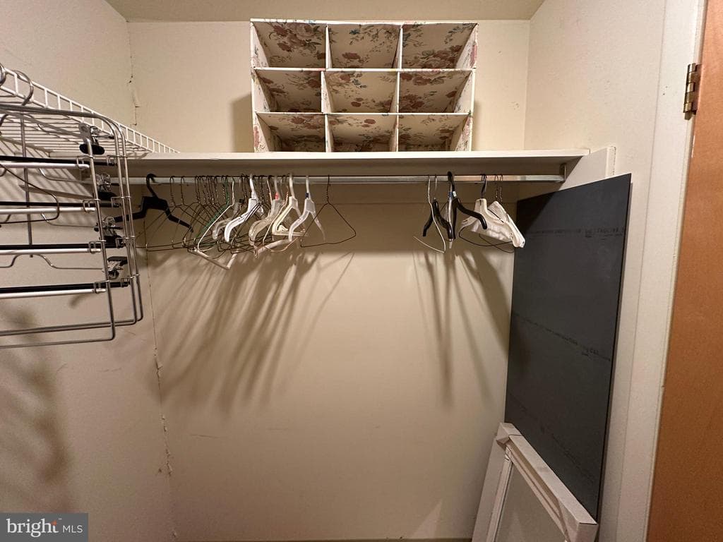 Property photo #41 for 421 Bethlehem Ct, Hagerstown, MD 21740