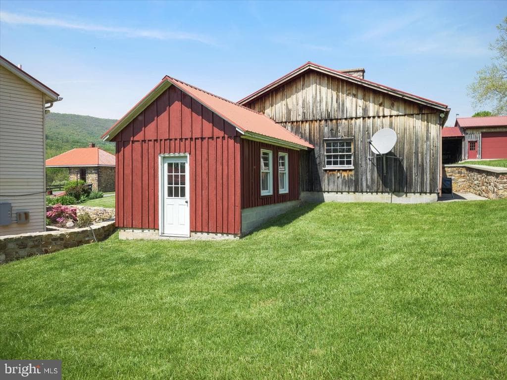 Property photo #119 for 7160 Little Cove Rd, Mercersburg, PA 17236