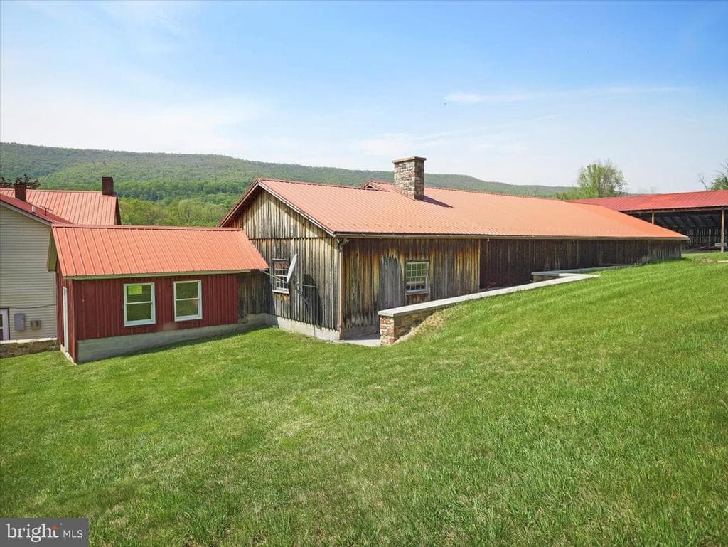Property photo #129 for 7160 Little Cove Rd, Mercersburg, PA 17236