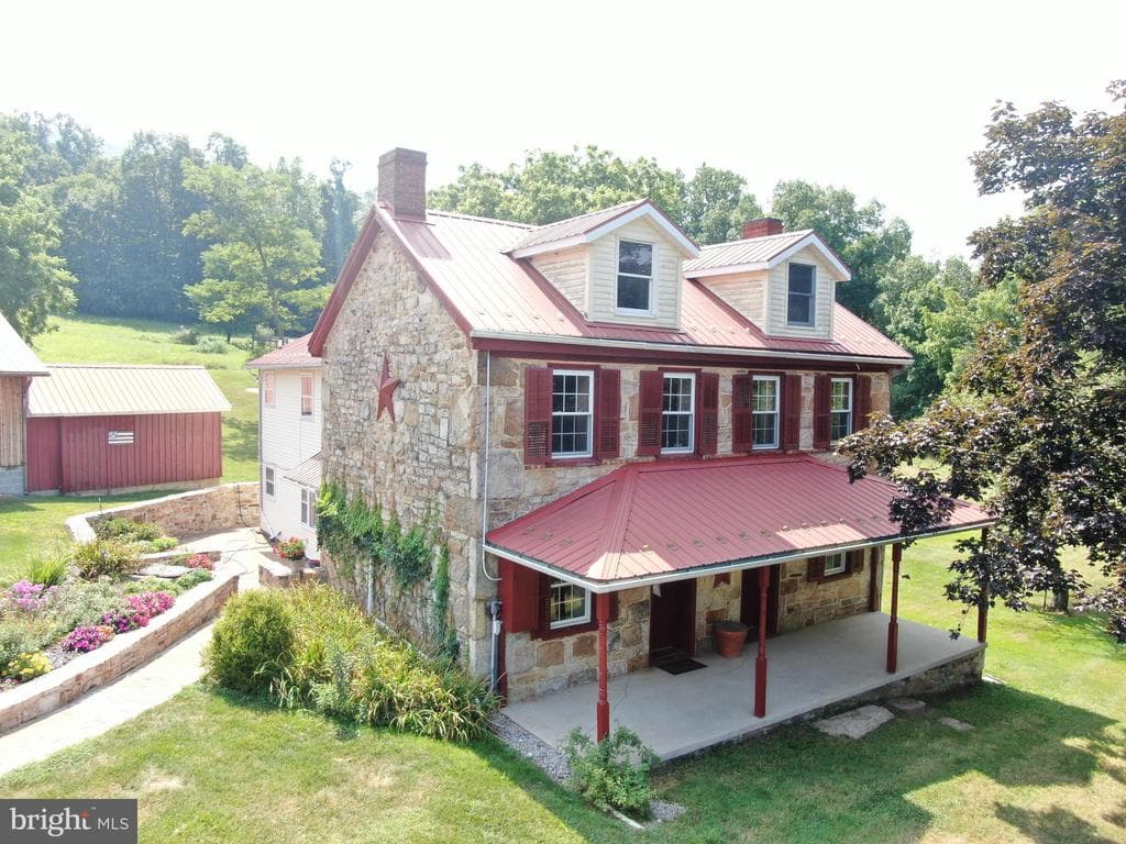 Property photo #13 for 7160 Little Cove Rd, Mercersburg, PA 17236