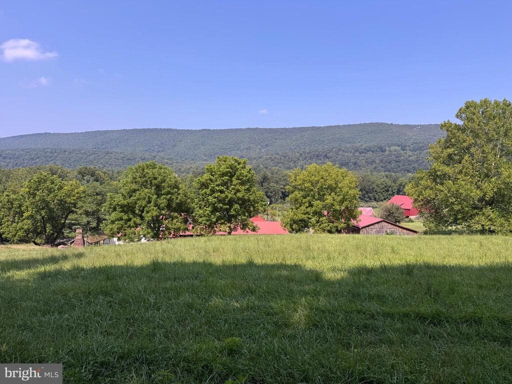 Property photo #14 for 7160 Little Cove Rd, Mercersburg, PA 17236