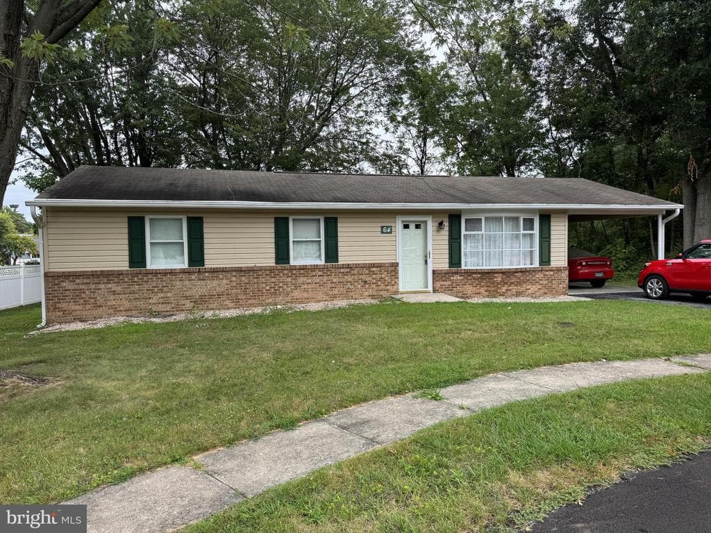 Property photo #0 for 64 Stanley Hauver Dr, Smithsburg, MD 21783