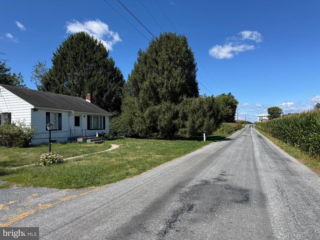 Property photo #8 for 4594 Salem Church Rd, Waynesboro, PA 17268